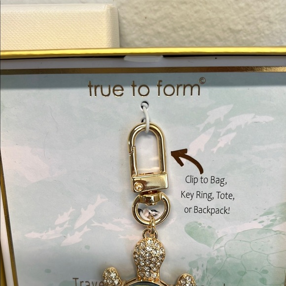 🌊🐢Gorgeous Gold & Blue Sea Turtle Handbag Charm 💎 - Picture 4 of 5